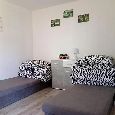 Tatil Evi Idylla Polom Maly